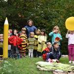 Einweihung des neuen Spielhügels Advent-Kinderhaus