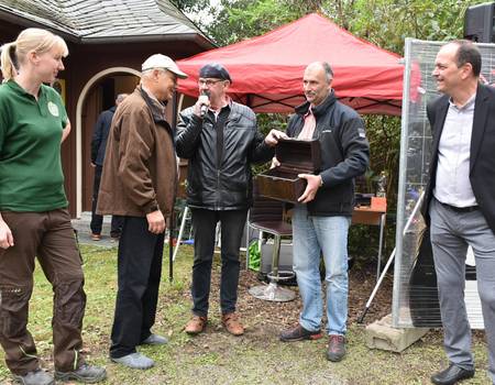 Gemeinsame Eröffnung (von links): Tierparkleiterin Claudia Terwort, Prof. Klaus Eulenberger, Vorsitzender Förderverein, Ralf Bäßler, Unternehmer Ingo Weise und Oberbürgermeister Gerd Härtig
